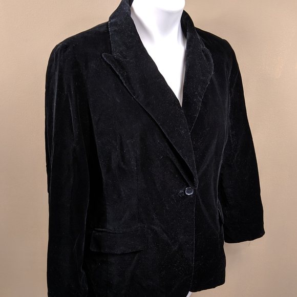 New York & Company Jackets & Blazers - NY&Co Women's Velvet Blazer Sz 14